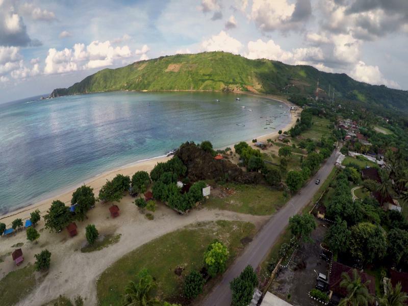 Segara Anak Bungalow & Restaurant Kuta  Esterno foto